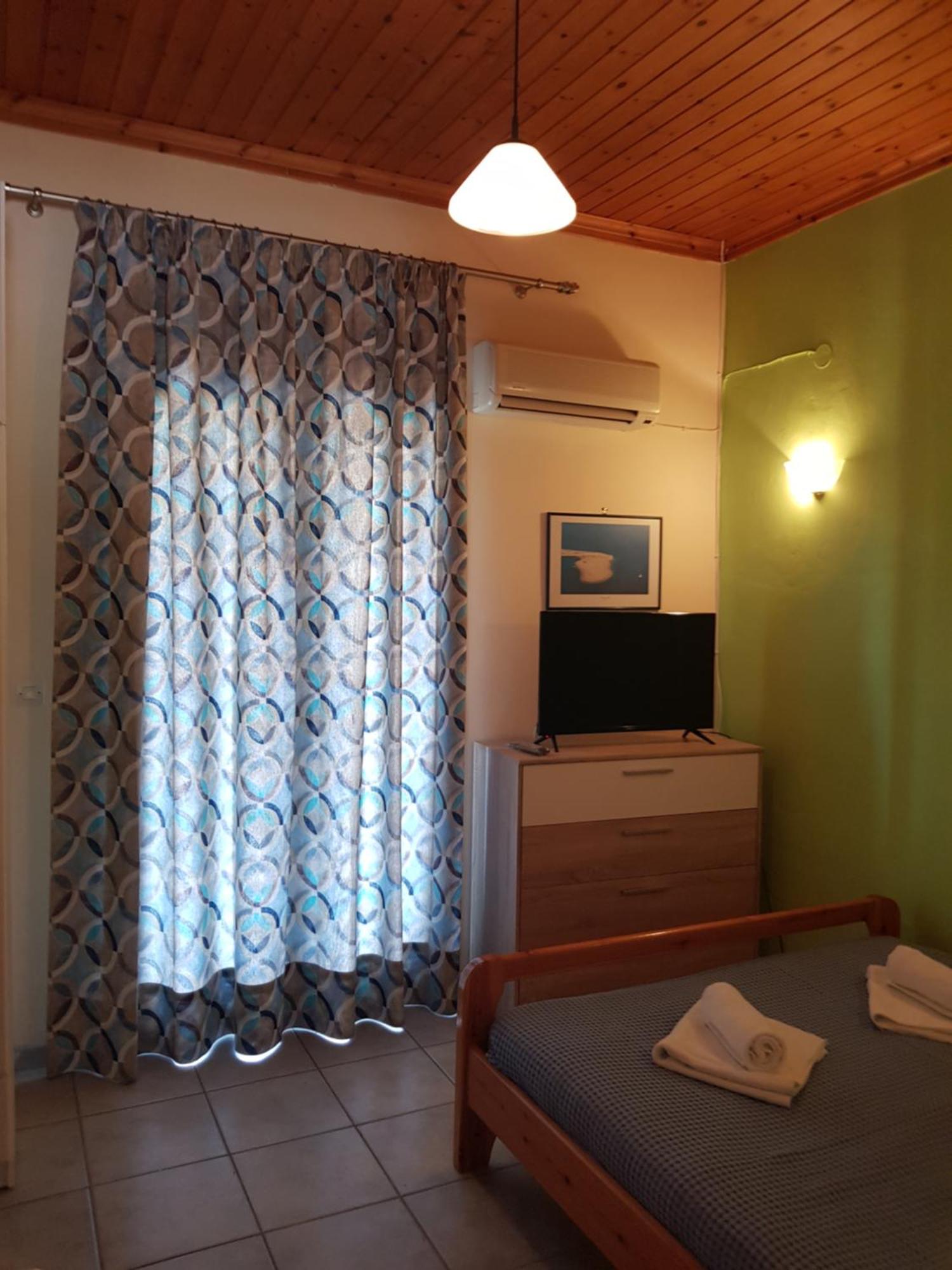 Marathes Studios Áyios Nikítas Екстериор снимка